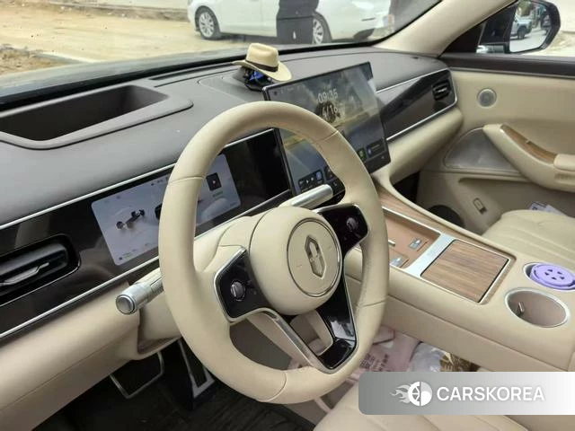 AITO Ask the world M7 2026 Черный из Китая