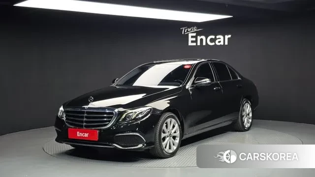 Mercedes-Benz E-Class W213 2018 Черный из Кореи