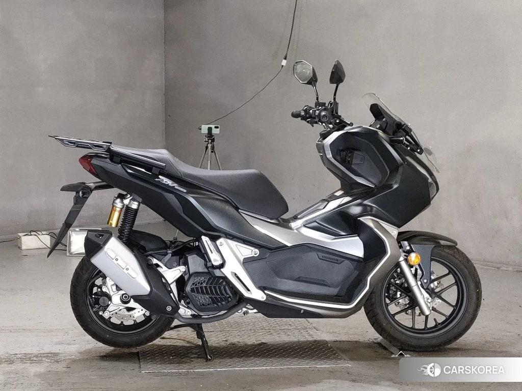 Проданный Honda ADV150 2019 из Японии, фото 2