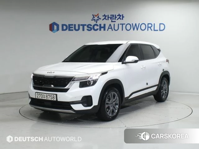Kia Seltos 2021 Белый из Кореи