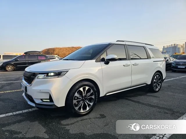 Kia Carnival 4th generation 2020 Белый из Кореи