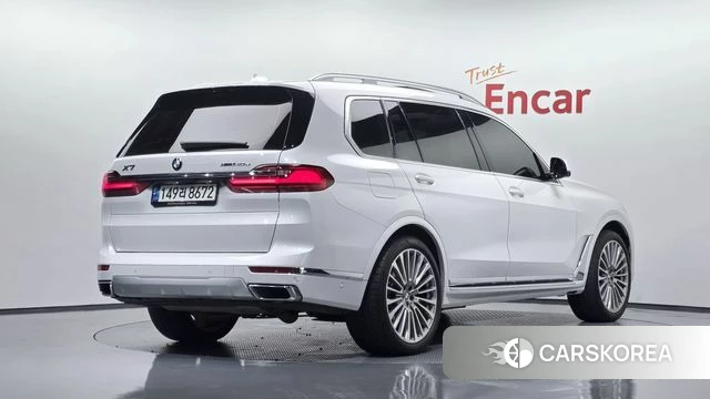 BMW X7 (G07) 2021 Белый из Кореи