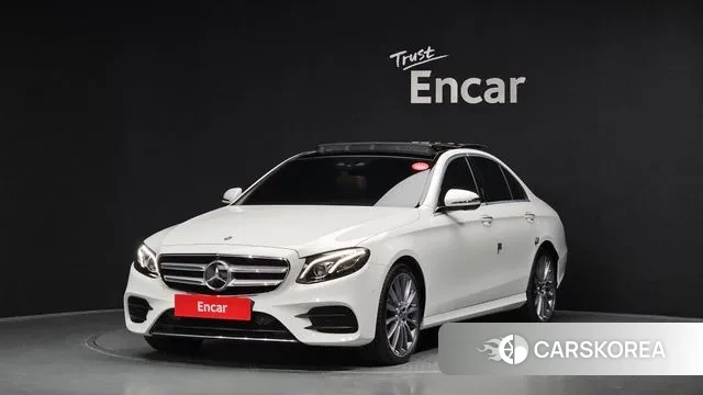 Mercedes-Benz E-Class W213 2020 Белый из Кореи