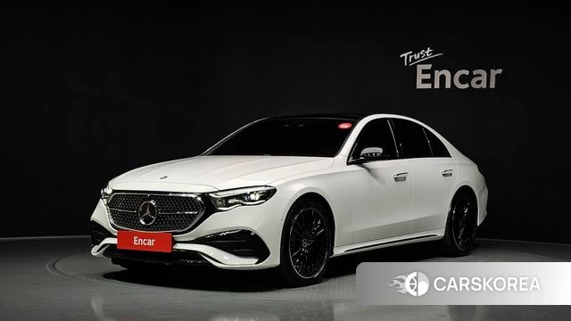 Mercedes-Benz E-Class W214 2026 Белый из Кореи