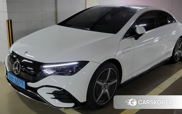 Mercedes-Benz EQE V295 2023 Белый из Кореи