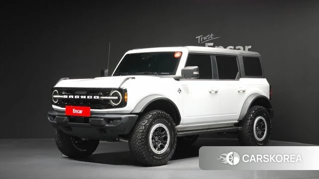 Ford Bronco 6th Generation 2024 Белый из Кореи