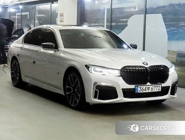 BMW 7 Series (G11) 2019 Белый из Кореи