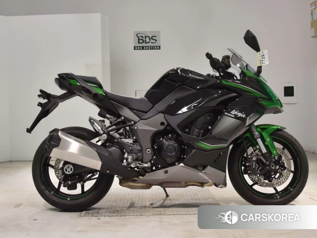 Проданный Kawasaki NINJA 1000 SX 2022 из Японии