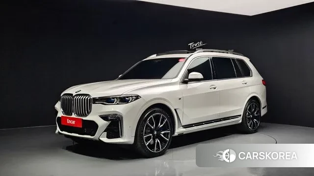 BMW X7 (G07) 2022 Белый из Кореи