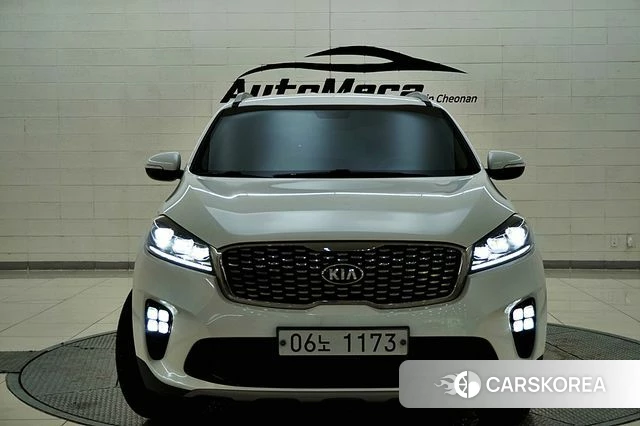 Kia The New Sorento 2018 Белый из Кореи