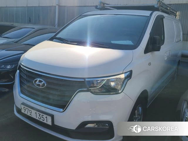 Hyundai The New Grand Starex 2018 Белый из Кореи