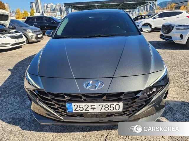 Hyundai Avante (CN7) 2021 Серый из Кореи