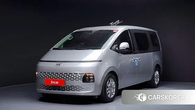 Hyundai Staria 2021 Серебряный из Кореи