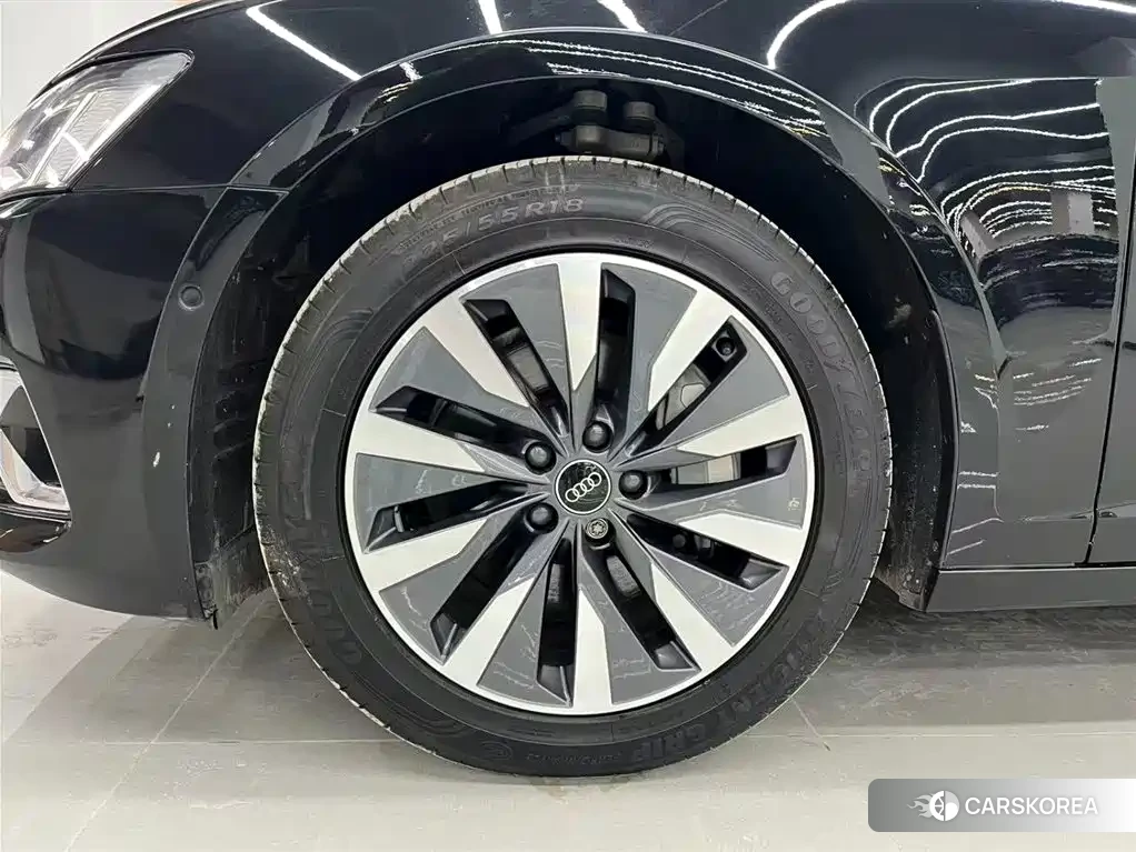 Audi A6L 2024 Черный из Китая