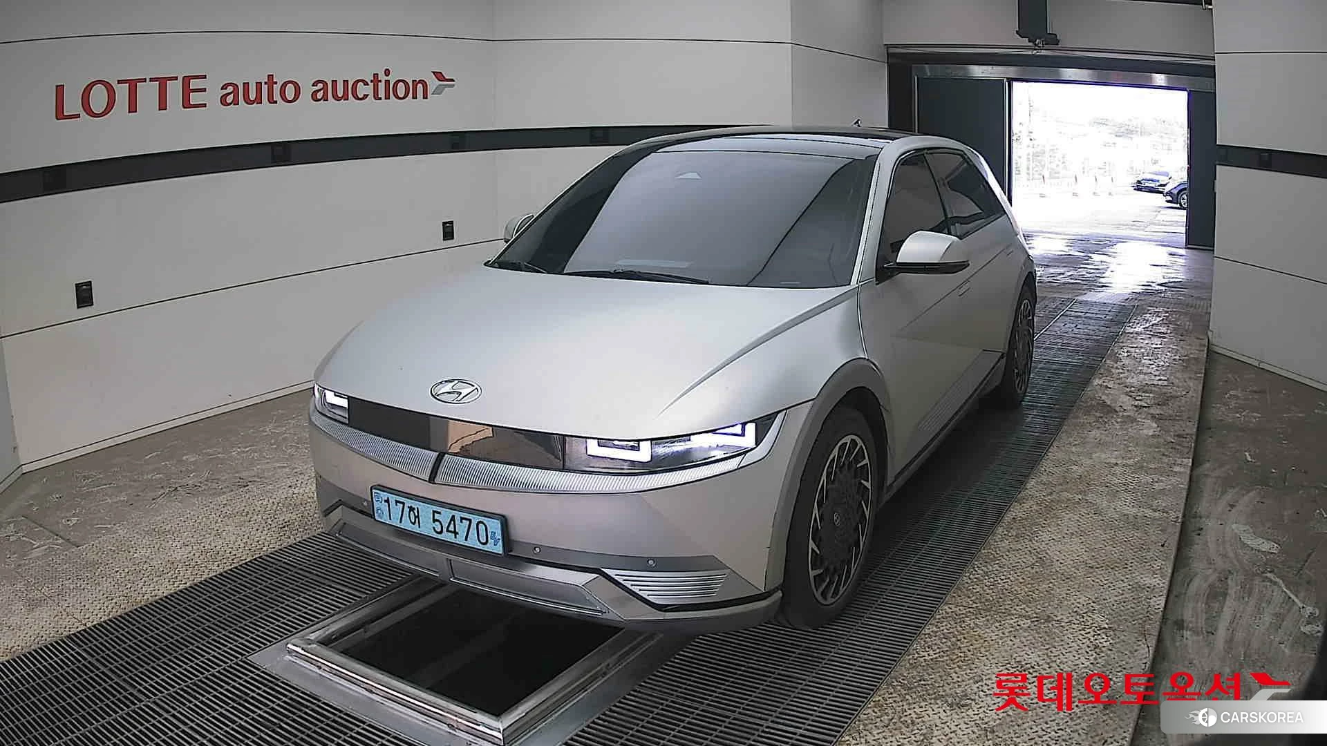 Hyundai IONIQ 5 2022 Gravity Gold Mat из Кореи