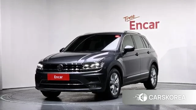 Volkswagen Tiguan second Generation 2020 Серый из Кореи