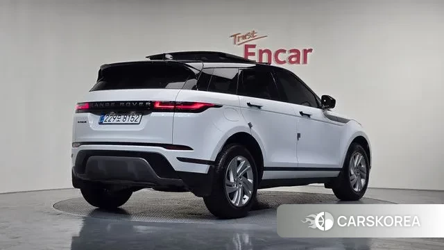 Land Rover Range Rover Evoque 2nd Generation 2025 Белый из Кореи
