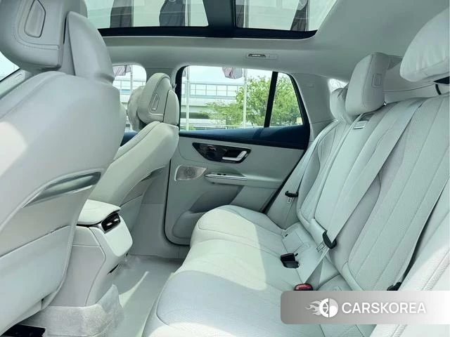 Mercedes-Benz EQE SUV 2025 Зеленый из Китая