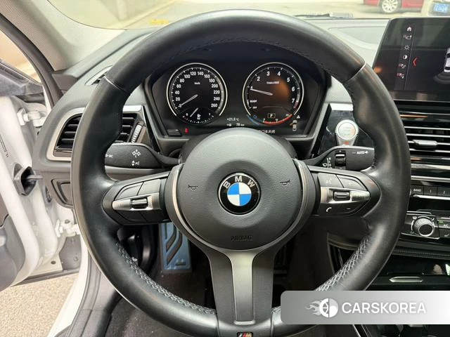 BMW 1 series 2022 Белый из Китая