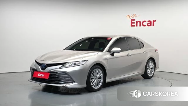 Toyota Camry (XV70) 2018 Серый из Кореи
