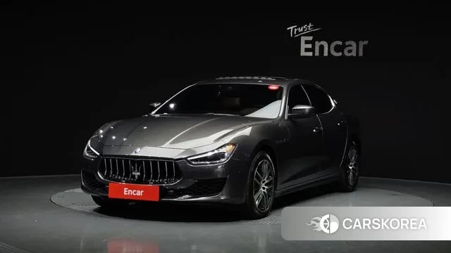 Maserati Ghibli 2018 Серый из Кореи