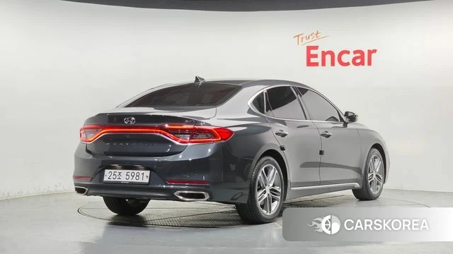 Hyundai Grandeur IG 2018 Серый из Кореи
