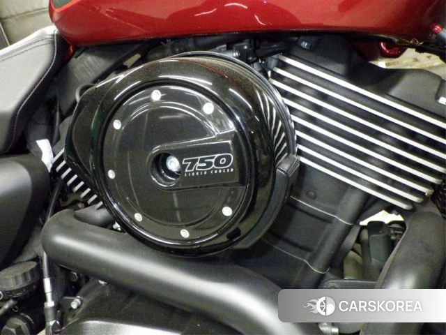 Engine photo