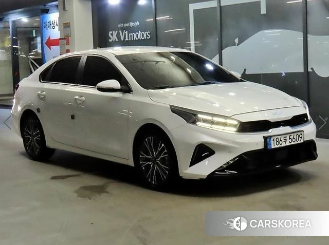 Kia The New K3 2nd generation 2022 Белый из Кореи