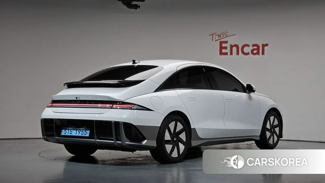 Hyundai Ionic 6 2022 Белый из Кореи