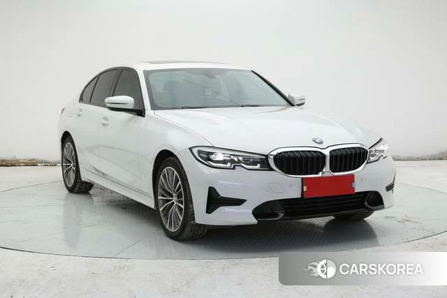 BMW 3 series 2022 Белый из Китая