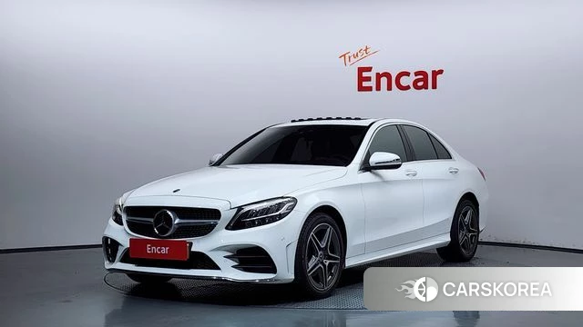 Mercedes-Benz C-Class W205 2021 Белый из Кореи