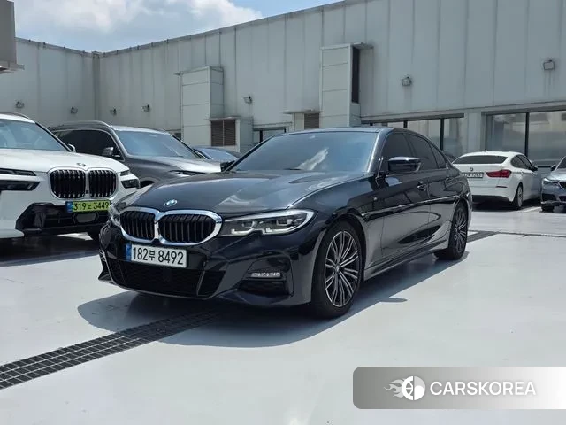 BMW 3 Series (G20) 2022 Черный из Кореи