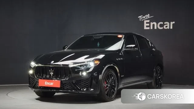 Maserati Levante 2020 Черный из Кореи