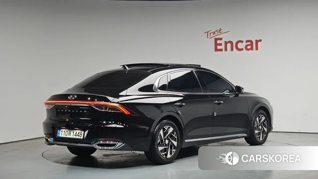 Hyundai The New Grandeur IG Hybrid 2022 Черный из Кореи