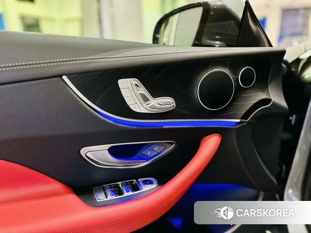 Mercedes-Benz E-class (imported) 2023 Темно-серый из Китая