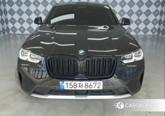 BMW X4 (G02) 2023 Черный из Кореи