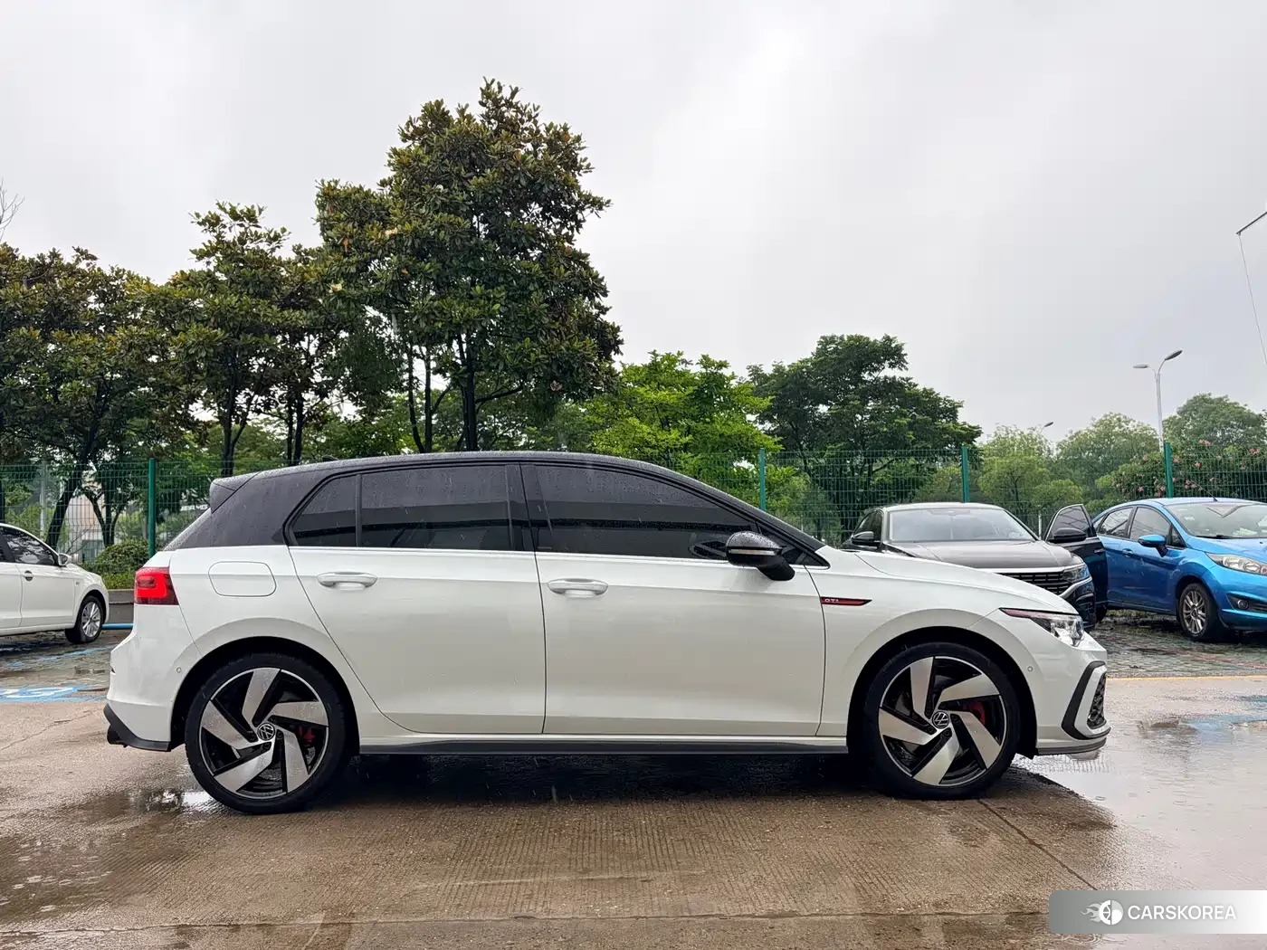 Volkswagen Golf 2024 Белый из Китая