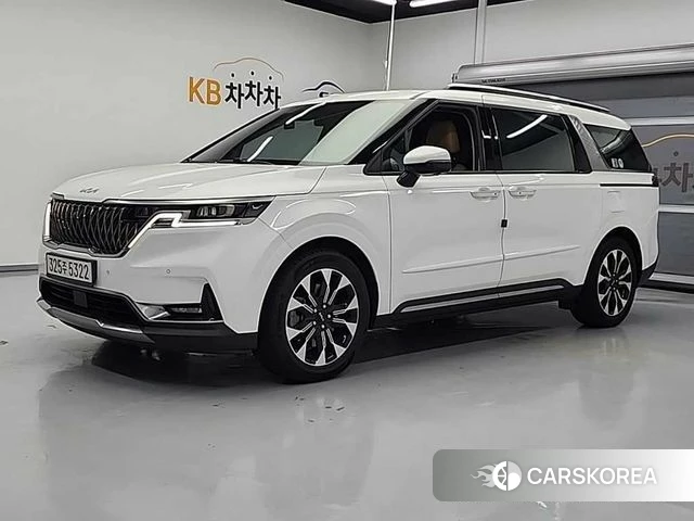 Kia Carnival 4th generation 2022 Белый из Кореи