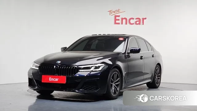 BMW 5 Series (G30) 2023 Черный из Кореи