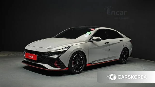 Hyundai Avante (CN7) 2023 Серебристо-серый из Кореи
