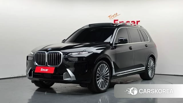 BMW X7 (G07) 2026 Черный из Кореи