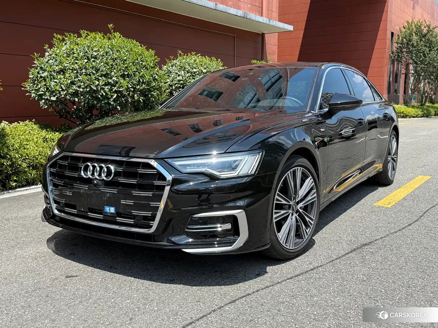 Audi A6L 2023 Черный из Китая