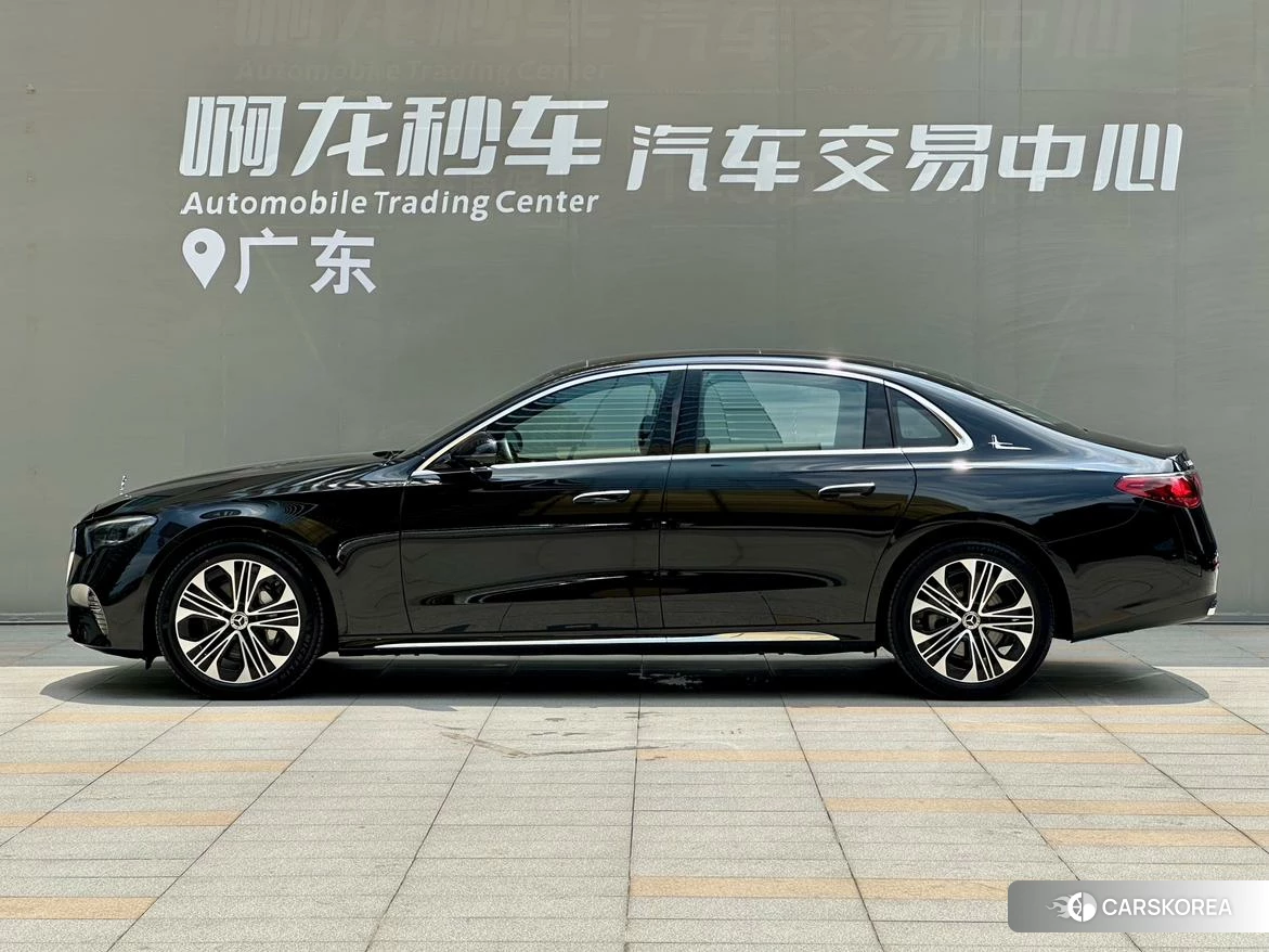 Mercedes-Benz E-class 2025 Черный из Китая