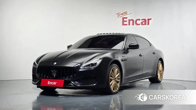 Maserati Quattroporte 2022 Черный из Кореи