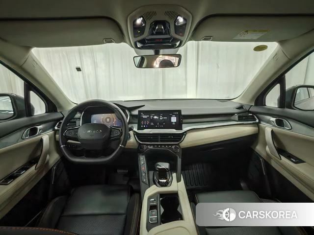Lynk 06 EM-P 2021 Темно-серый из Китая