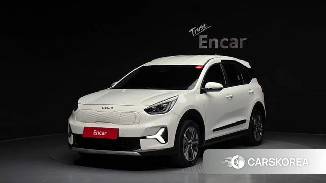 Kia Niro Plus 2022 Белый из Кореи