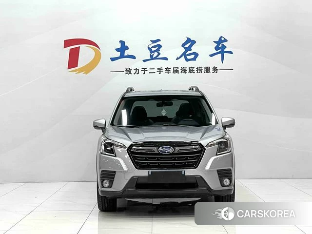 Subaru FORESTER Forester 2023 Серебристо-серый из Китая