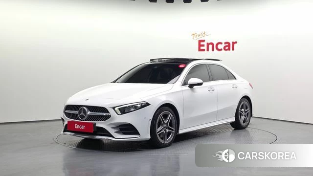 Mercedes-Benz A-Class W177 2022 Белый из Кореи