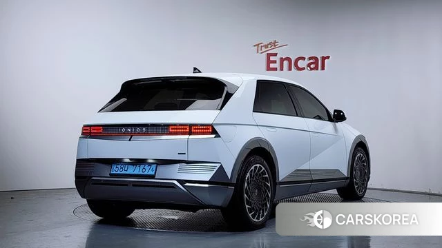 Hyundai Ionic 5 2022 Белый из Кореи