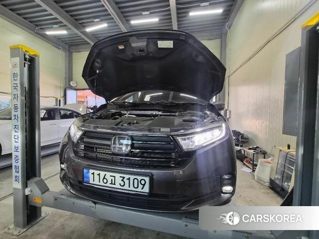 Honda Odyssey 2022 Серый из Кореи